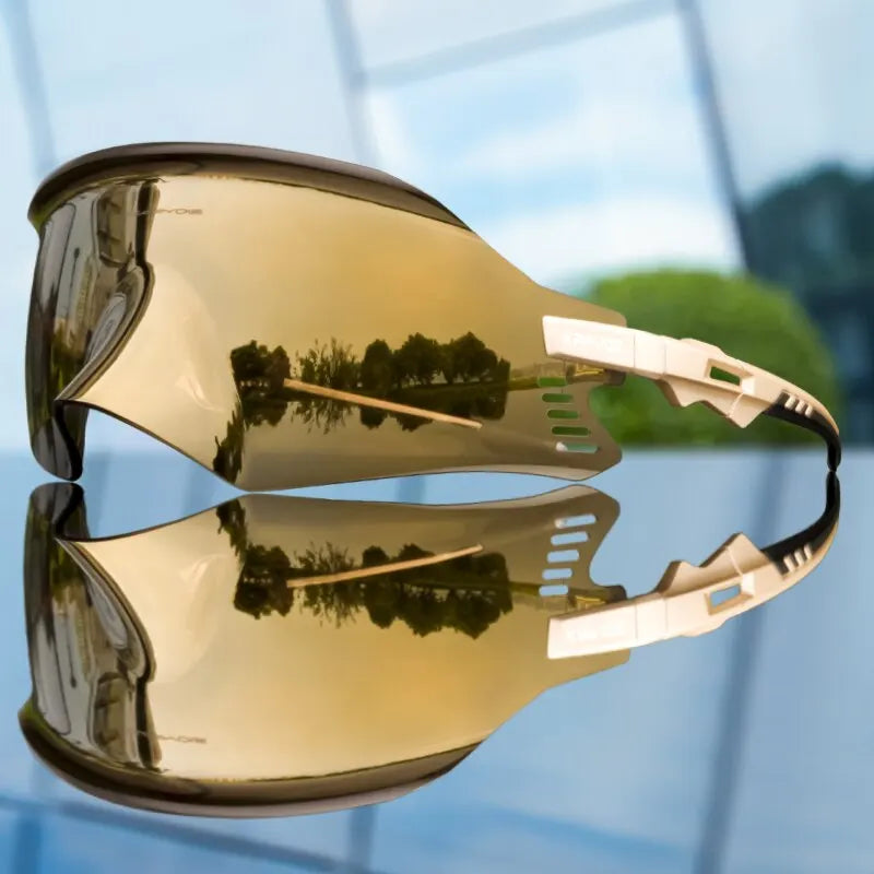 TriiVision ProShield – Photochromic Sports Sunglasses for Men & Women | UV400 Protection & Aerodynamic Design for Cycling, Running & Outdoor Sports