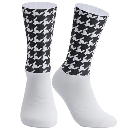 TriiRun Seamless Pro Socks – High-Tech Compression Socks for Cycling & Running