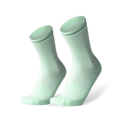 TriiRun VelocitySocks – Women’s Compression Running & Cycling Socks with Breathable & Moisture-Wicking Fabric